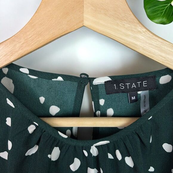 1.STATE Painted Dot Puff Sleeve Top in Forest Green - M | Medium - Picture 9 of 10